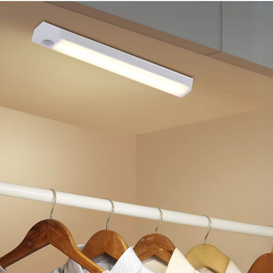 LED Lamp with Motion Sensor